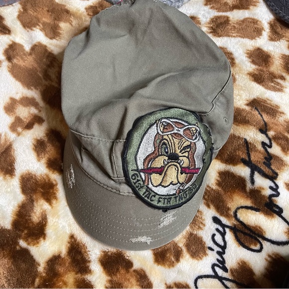 2000s Punk Indie Cap Hat with Bulldog Patch - Picture 3 of 6